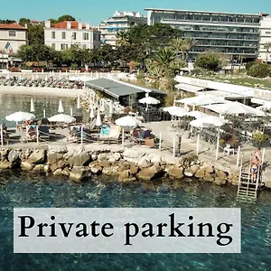 **** Hotel Royal - Luxury Hotel, Résidence, Beach&spa France