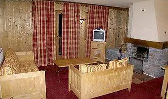 ***** Apartmanhotel Chalet De L'Ours Les Arcs  Franciaország